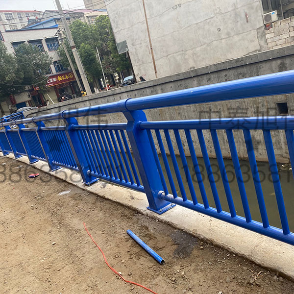 橋梁護(hù)欄廠家 橋梁護(hù)欄廠家